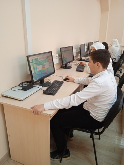 онлайн-лабораторная работа - очень интересно.